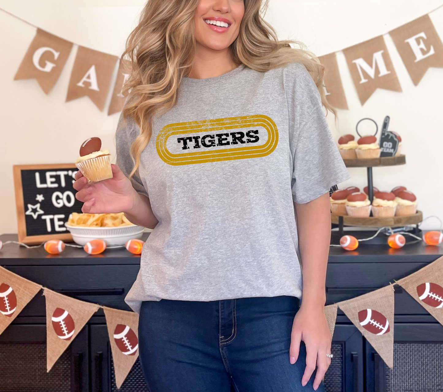 Tigers Retro Oval Digital Download